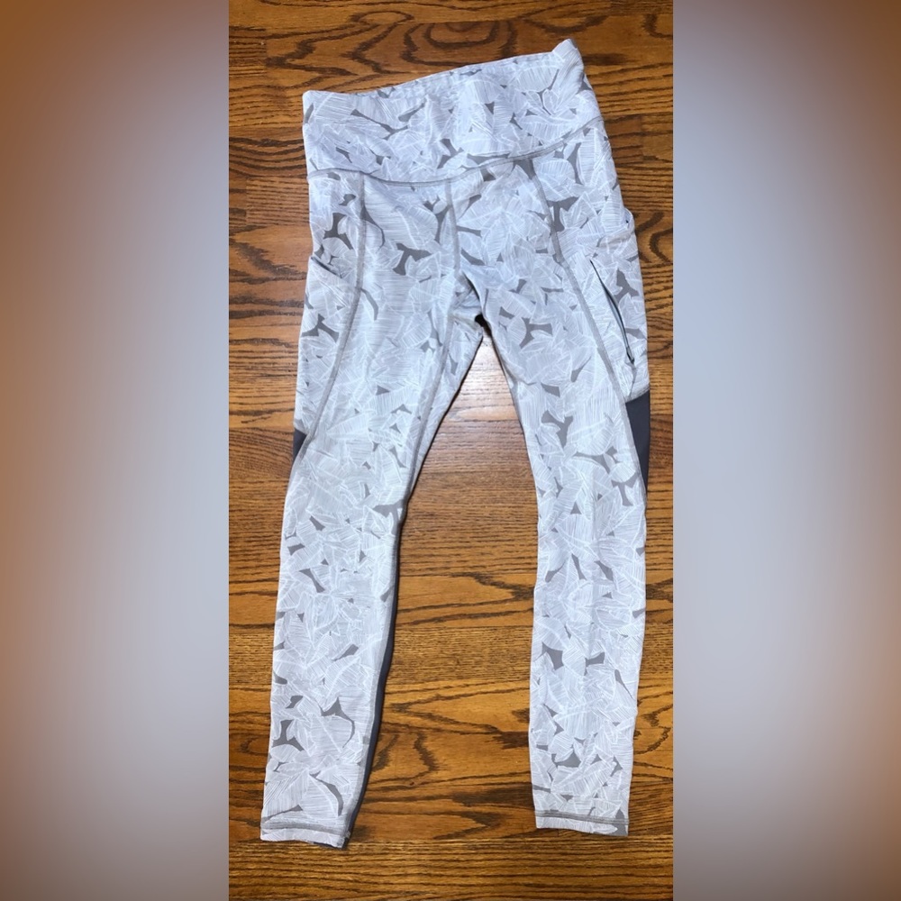 ATHLETA Gray Patterned Leggings  Size S